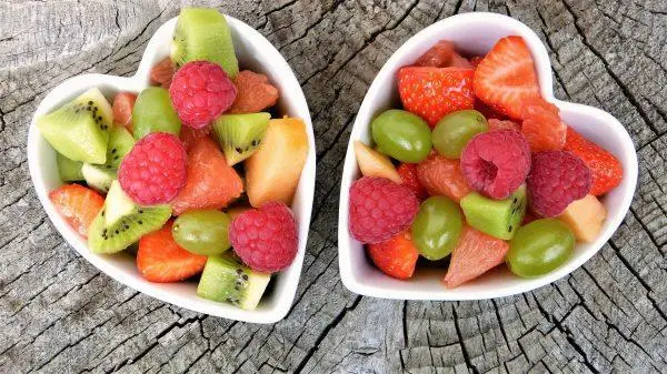 Buena alimentación con frutas y verduras