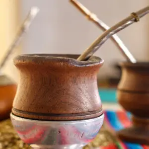 10 Beneficios de la Yerba Mate para una Vida más Saludable y Plena